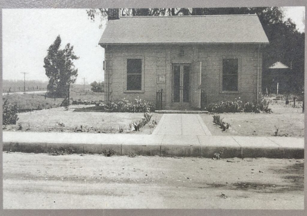 Historical photo of the Simi Library Building entrance.